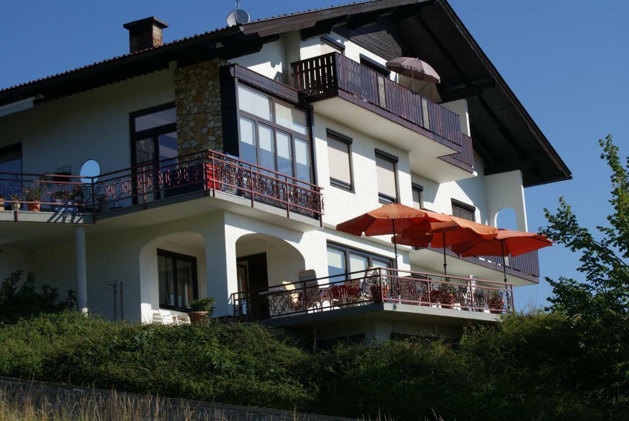 Hotel Haus Panorama Keutschach am See Esterno foto