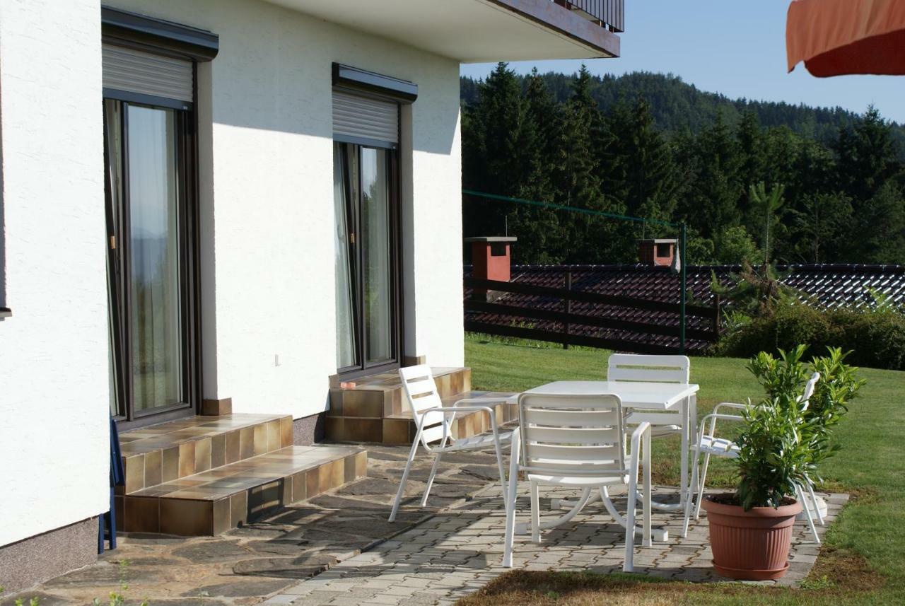 Hotel Haus Panorama Keutschach am See Esterno foto